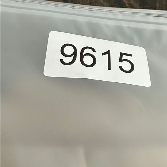 EUC Talbots Stretch Women’s Khaki  Bermuda Shorts - Size 6 - Picture 10 of 10